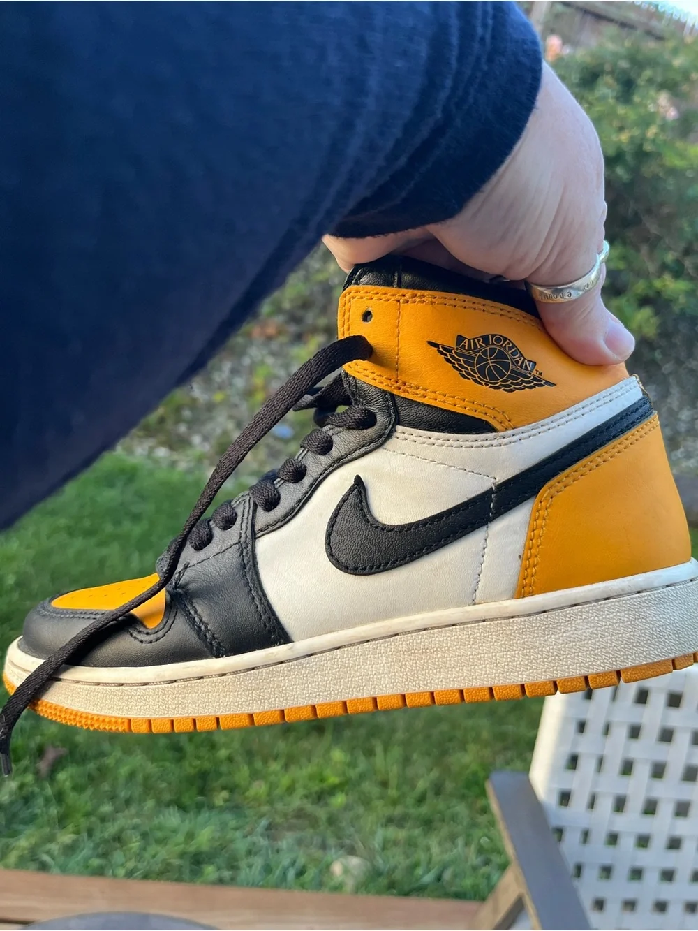 Nike Air Jordan 1 Retro High OG 'Taxi'